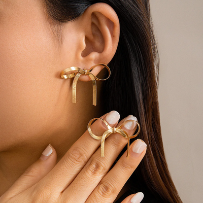 Gisselle™ Elegante Kette Schleife Ohrring