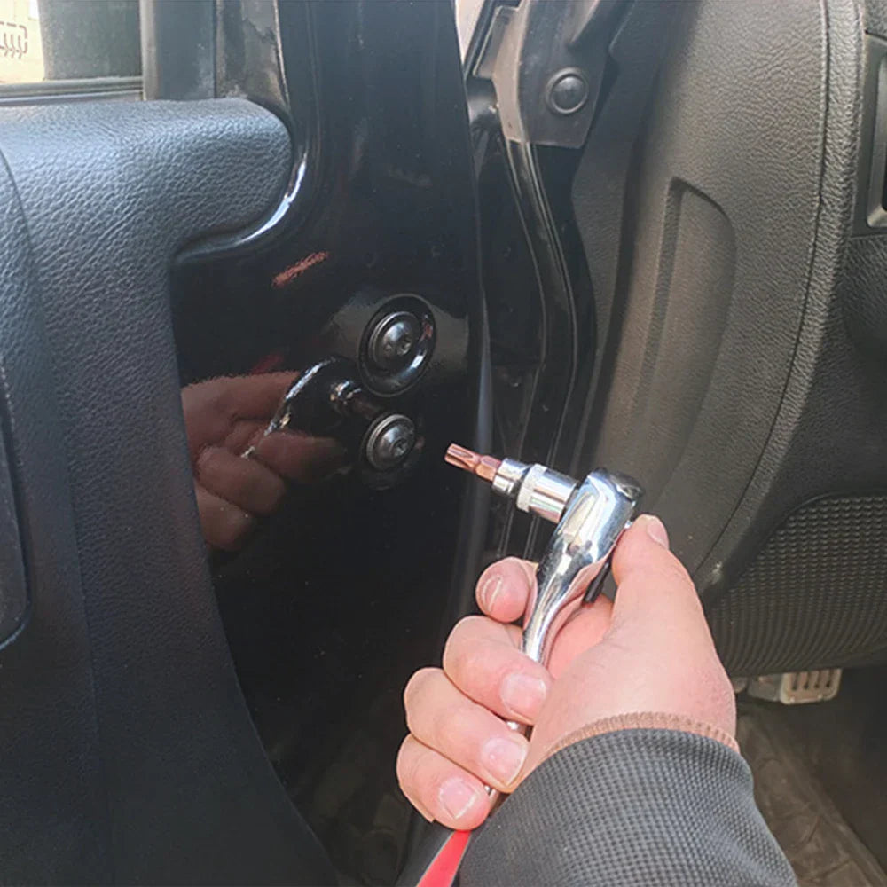 Elektrische Ratsche | Kompaktes Design mit 6° Vorschubwinkel | 31-teiliges Präzisions-Werkzeugset inkl. Tragetasche