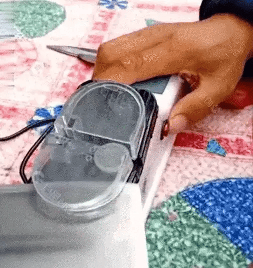 1+1 Gratis | Elektrischer Messerschleifer | Doppelseitig | USB-Aufladung | 5-Sekunden Schärfen