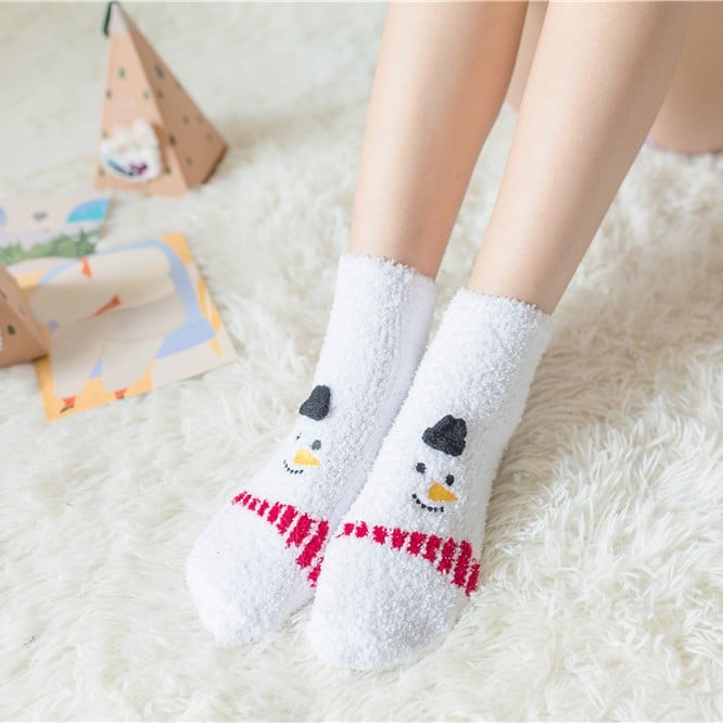 Weihnachts-Socken im Geschenkbox-Design | Flauschige Haus- & Kuschelsocken | Universalgröße