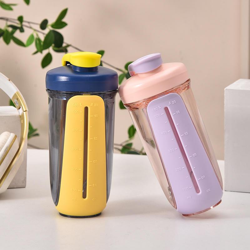 FitSchüttler™ Tragbarer Proteinmischer