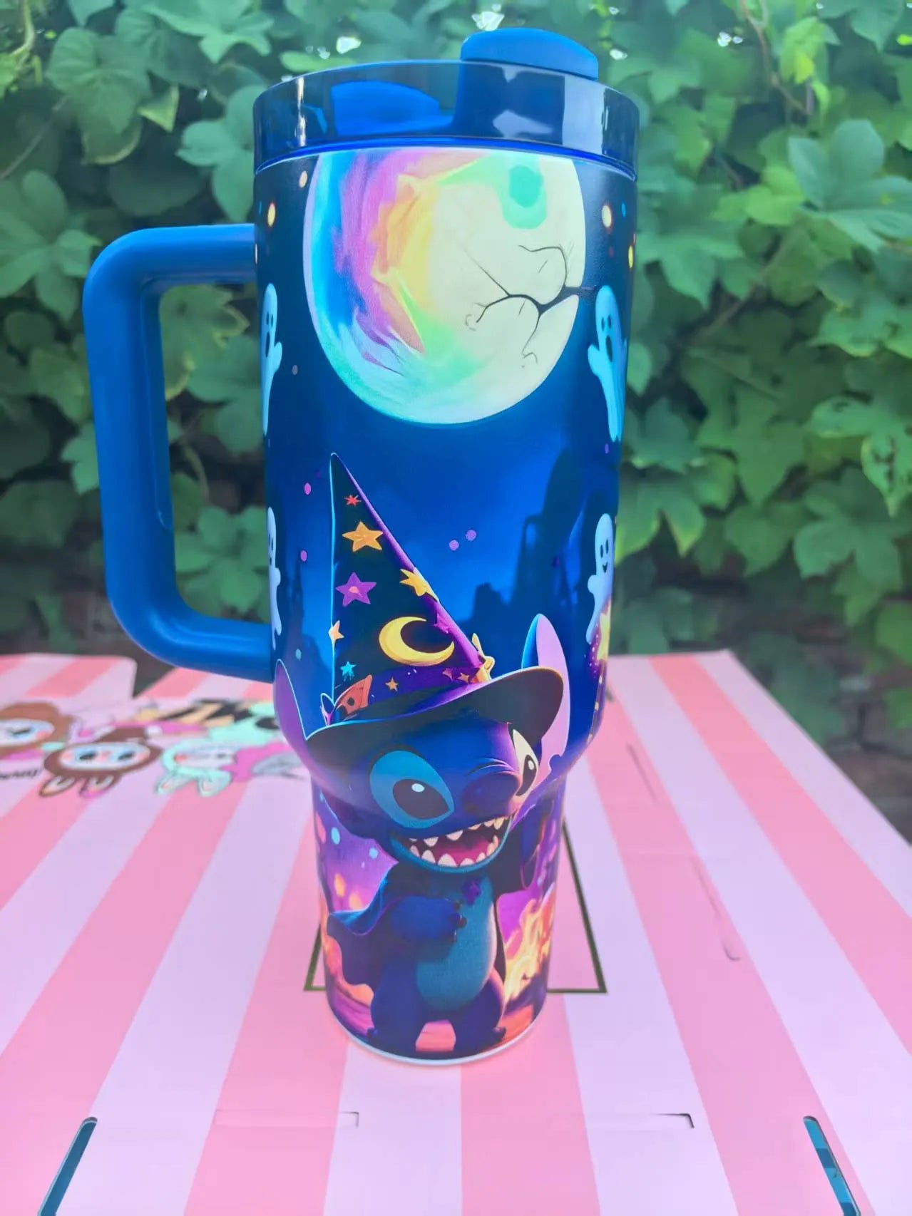 Leuchtender Tumbler Jack & Sally | Leuchtender Becher 1200 ml | Isoliert & Doppelwandig | Halloween & Weihnachts Edition