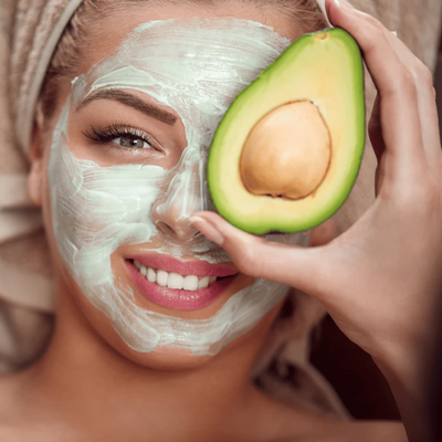 AvocadoGlühen™ Nährt die Haut Tiefgreifend