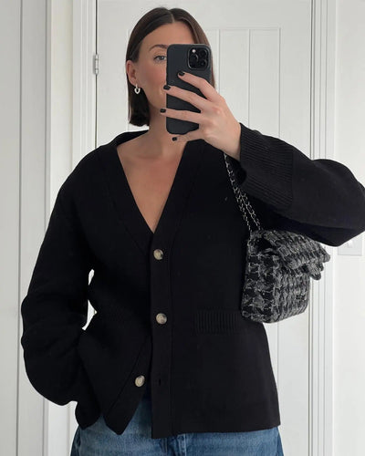 Elma | Klassische gestrickte Damenstrickjacke