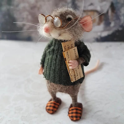 Handgefertigte Filzmaus | Weihnachtsdeko & Geschenkidee | Nadelgefilzt aus Wolle & Stoff | Nachhaltig