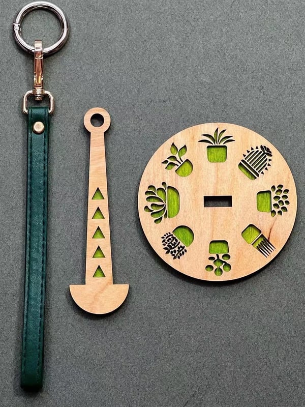 Tragbarer Garnhalter | Drehbare Spindel | Holz & BPA-freier Kunststoff | YarnMate