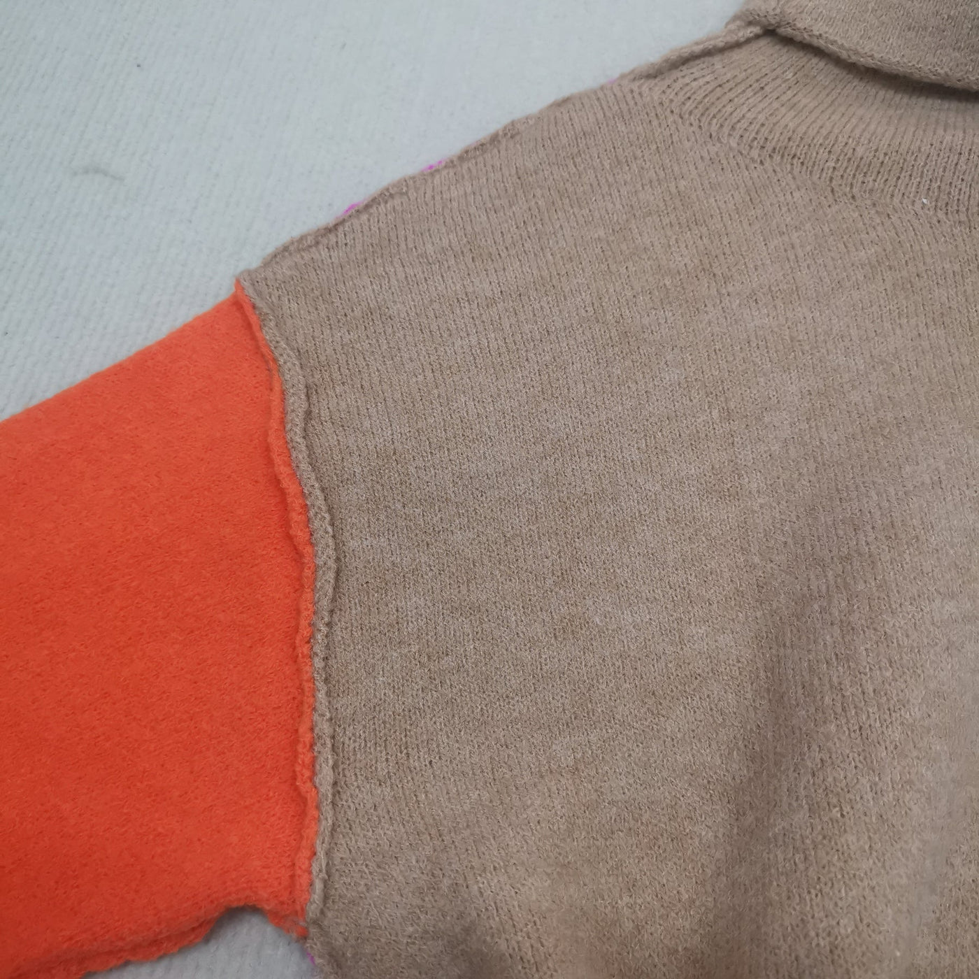 Bella | Schöner Farbblock-Pullover