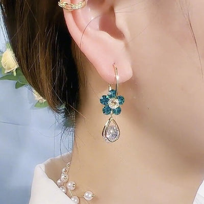 Elara™ Elegante Blumen Glanz