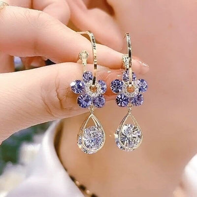 Elara™ Elegante Blumen Glanz