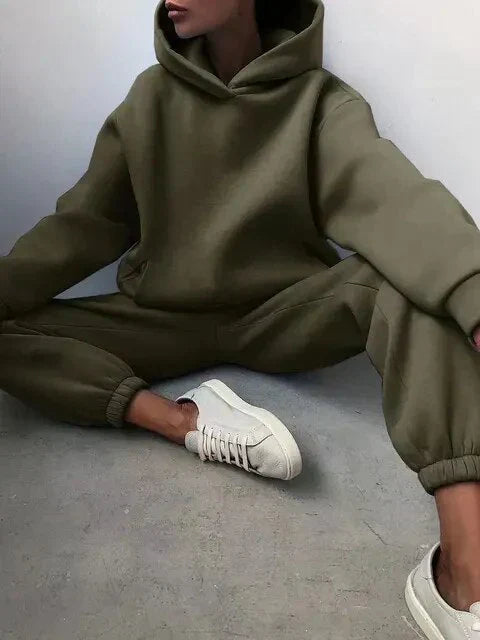 Tracey - Farbenes set aus Kapuzenpullover und Jogginghose für Damen