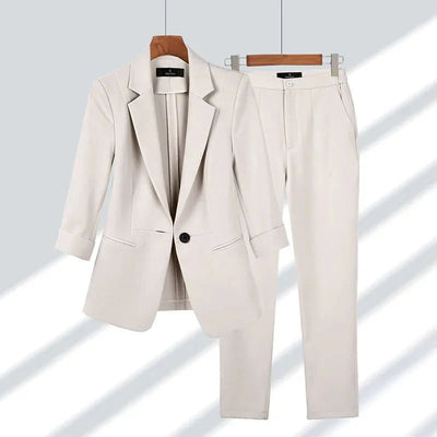 Saskia - Einfarbiges, passendes Blazer-Set für Frauen