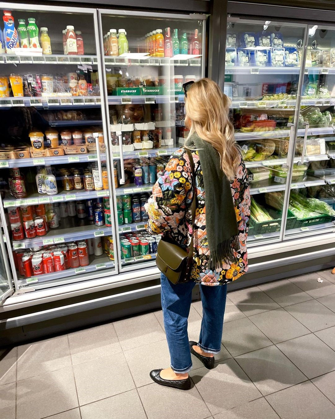 Dalina - Vorgebundene Blumenmuster-Jacke