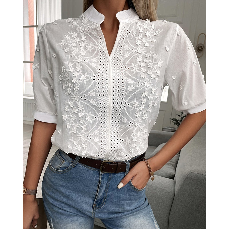 BellaVita™ – Weiße Damenbluse mit stilvollen Puffärmeln
