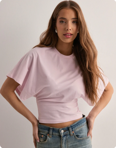 Emelina™ Bequeme Legere Passform