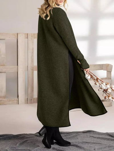 Langes geteiltes Midikleid in lockerer Form