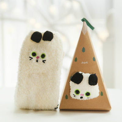 Weihnachts-Socken im Geschenkbox-Design | Flauschige Haus- & Kuschelsocken | Universalgröße