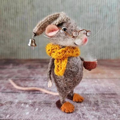 Handgefertigte Filzmaus | Weihnachtsdeko & Geschenkidee | Nadelgefilzt aus Wolle & Stoff | Nachhaltig