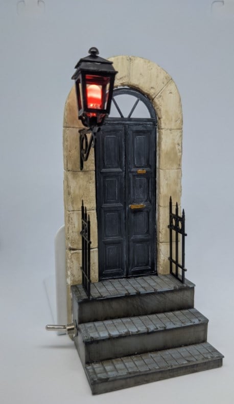 Buchstützen Deko | 2D Bücher-Tür Design | Kreatives Wohnaccessoire für Leseratten