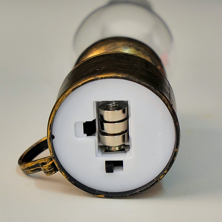 CandleLight – LED-Vintage-Petroleumlampe Elektronische Swing-Kerze