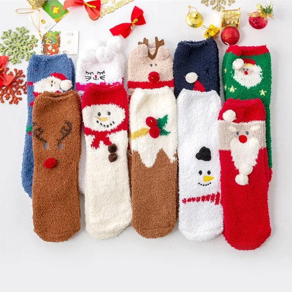Weihnachts-Socken im Geschenkbox-Design | Flauschige Haus- & Kuschelsocken | Universalgröße
