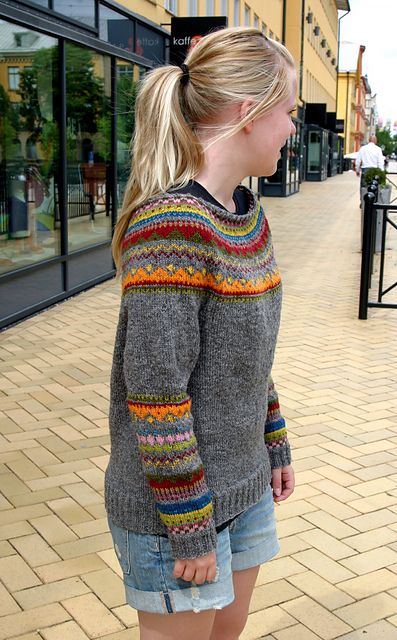 Viktoria | Retro-Strickpullover für moderne Looks