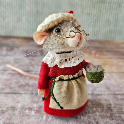 Handgefertigte Filzmaus | Weihnachtsdeko & Geschenkidee | Nadelgefilzt aus Wolle & Stoff | Nachhaltig