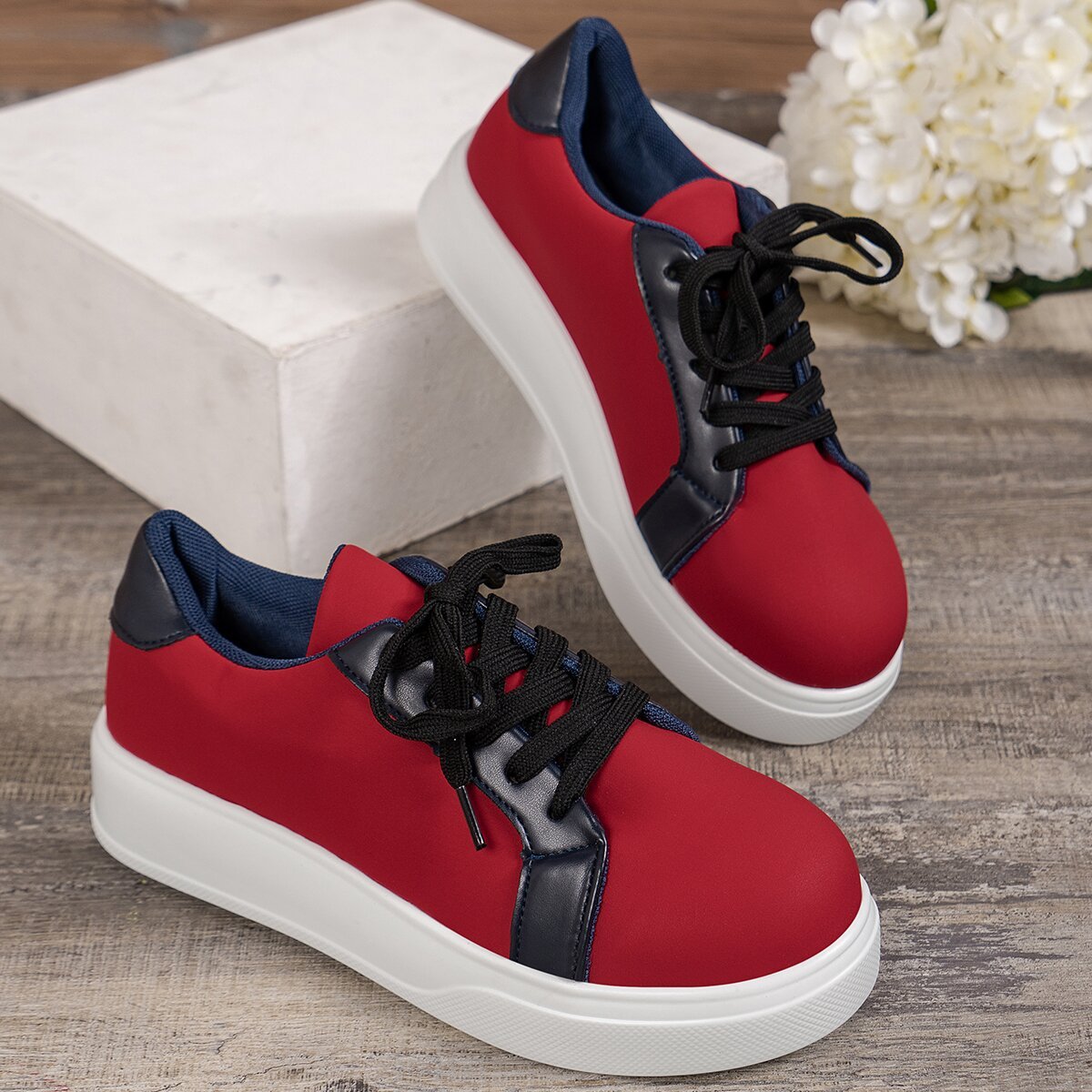 RetroFlex™ – Damen Sneakers mit Retro Flair für Alltag und Sport