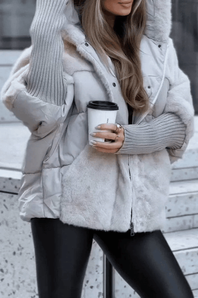 Damen Winterjacke | Lockerer Schnitt | Gefütterte Steppjacke mit Fell-Details
