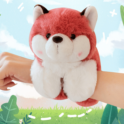 Plüsch Schnapp-Armband mit Cartoonfigur | Weiches Stoffarmband | Lustiges Kinderaccessoire | CharmeManschette