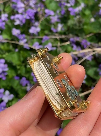 Mikro-Blumenpresse | Handgefertigt aus Silber & Messing | Inkl. 10 Blätter Herbarium-Papier