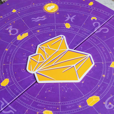 Halloween Kristall Countdown Box | 31 Nächte voller Magie & Energie | Adventskalender mit Heilsteinen & Dekofigur – Reiki Crystal Halloween Countdown Box