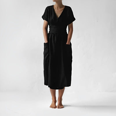 Lucia Comér - Elegantes Leinenkleid