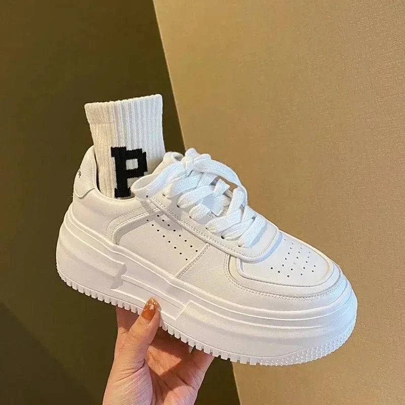 Zephanie Plateau Ganzweiße Sneakers