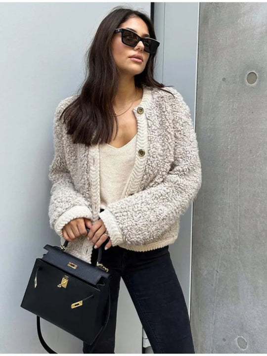 Lila | Stilvolle Damenjacke für kühle Herbstabende