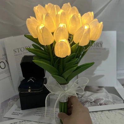 StrahlendeTulpen™ Bezaubernde Blütenillumination