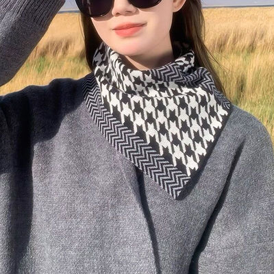 Dreieckstuch Damen | Weiches Halstuch aus Garn | Stylisch & Warm für Herbst & Winter | Perfektes Geschenk für Sie