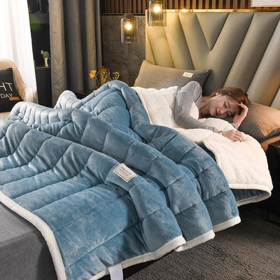 WolkeWeich™ Supreme Kuscheldecke