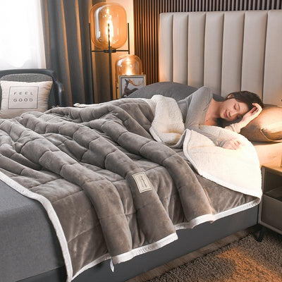 WolkeWeich™ Supreme Kuscheldecke